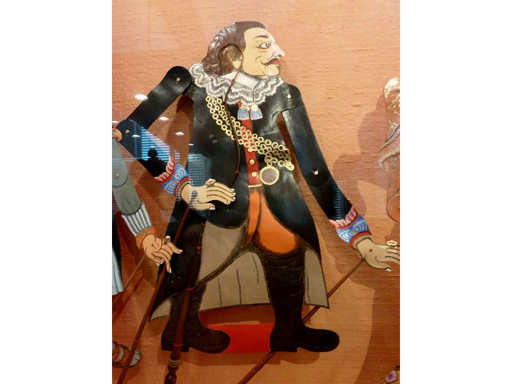 Tromp-vitrine-Delft