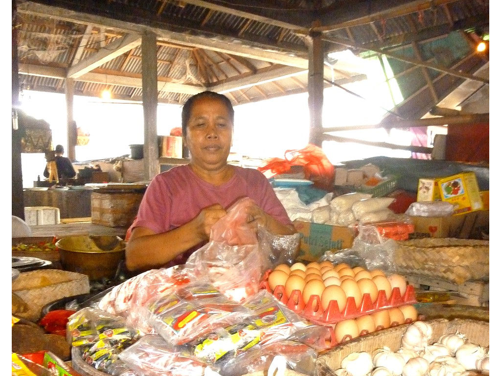 buying-market-eggs-nov-11