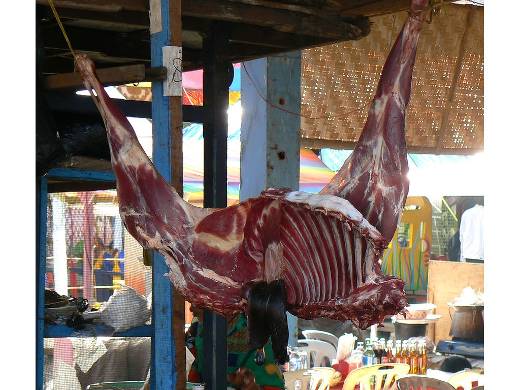 kambing-hanging-Pak-Haji-PKB