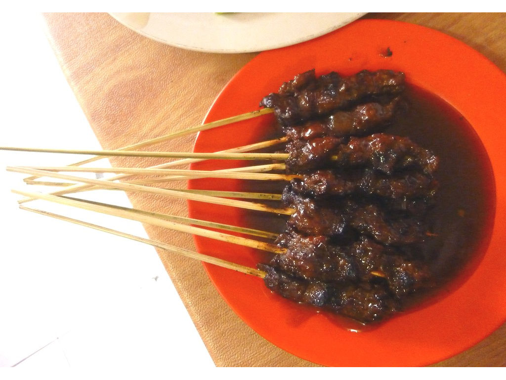 sate-Kenyeri-supratman-resto-nov-11
