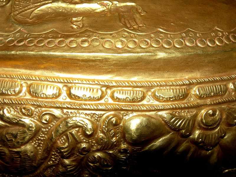 lelancang-rim-ornament-side-bottom