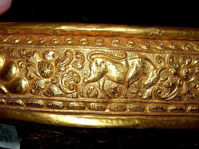 lelancang-side2-sapi-flower-ornament