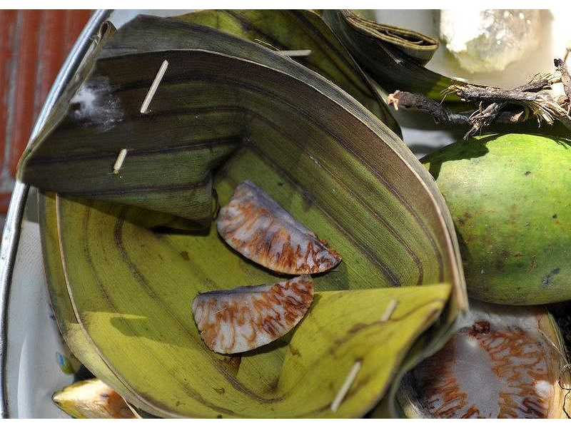 -kojong-pinang-sliced