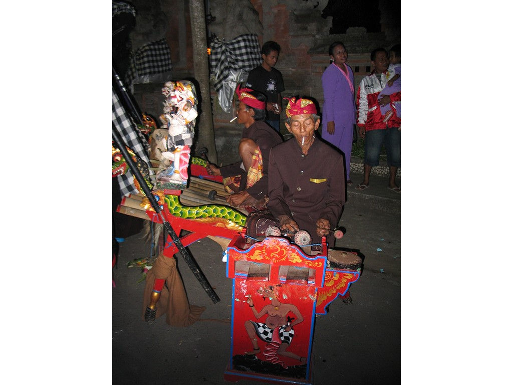 gong-bij-bungbung