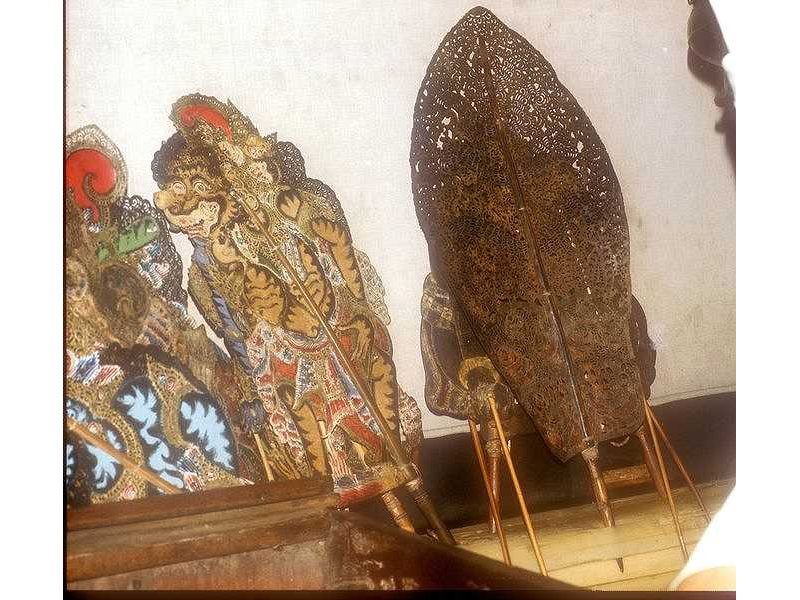gunungan-nbali-twalen-dalangtamblang-1973