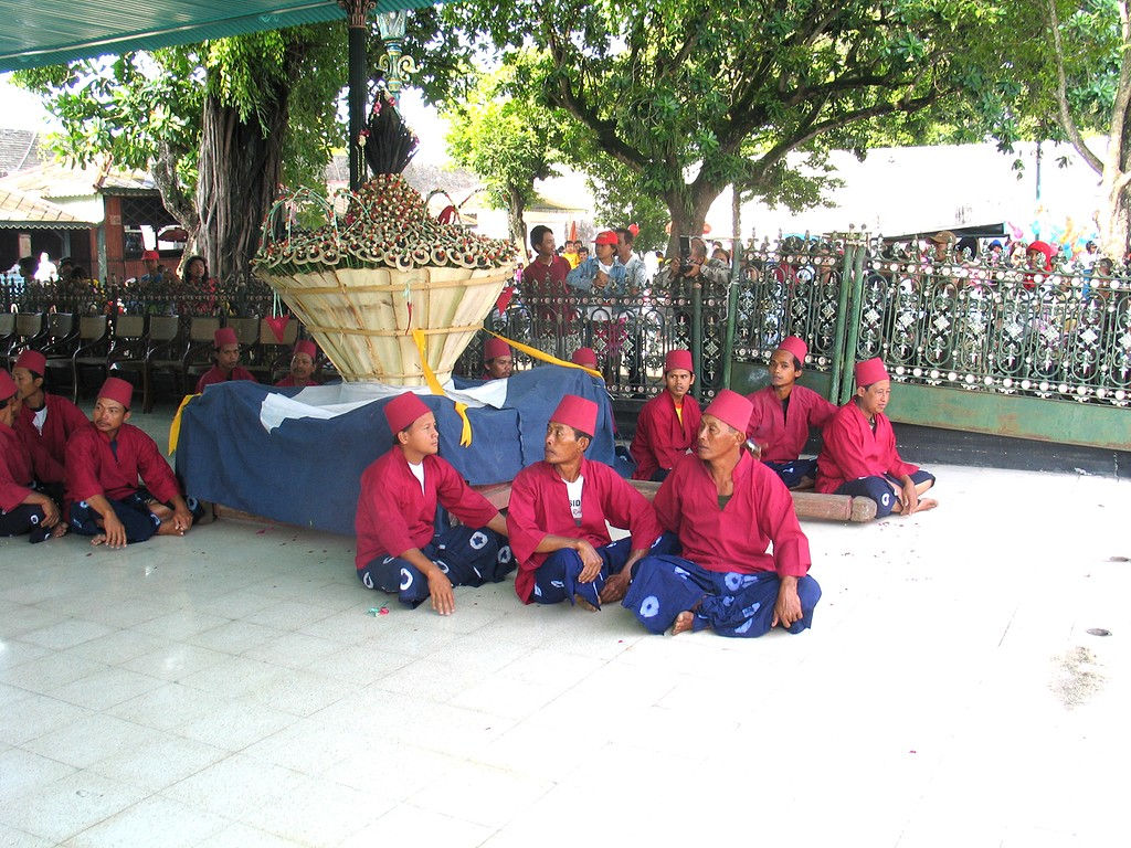 -float-gunungan2-dragers-pavilion