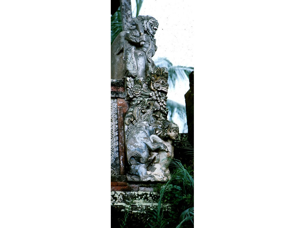 Sidan-balekulkul-SE-woman-boar-siDamalung-l