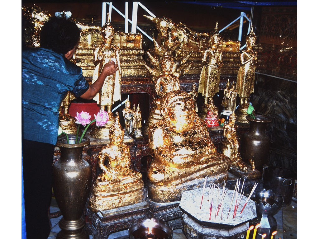 ThaiWatPoincsticks