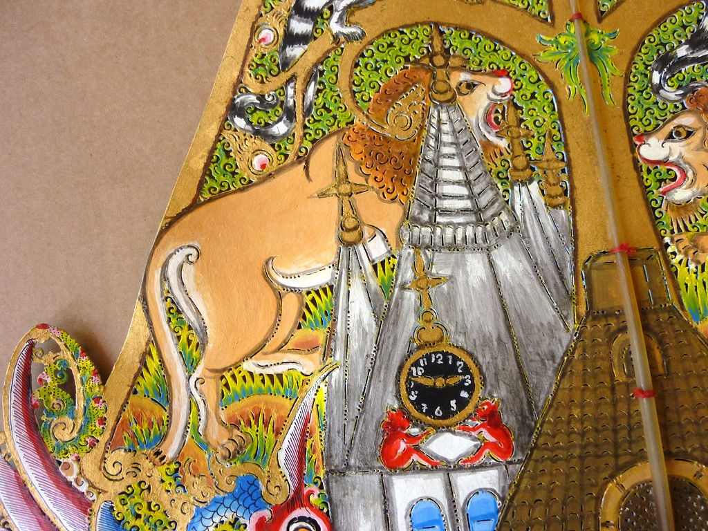 gunungan-Prinsenhof-kerk-2-front-lion-2011