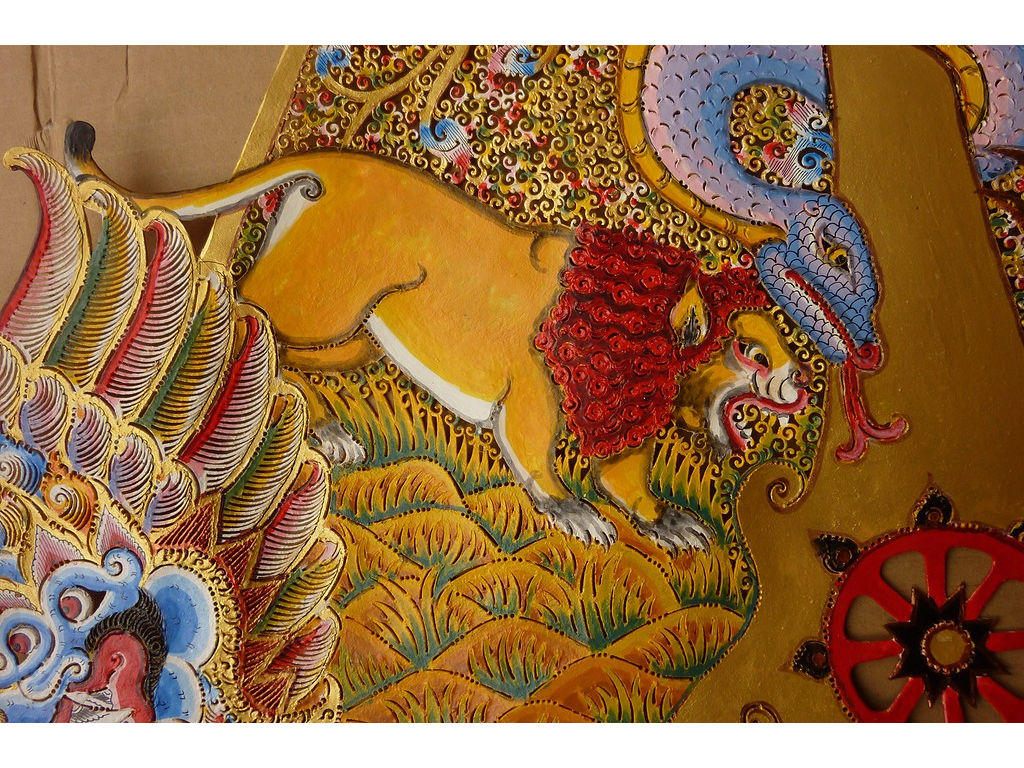 gunungan-I-Diponegoro-front-left-lion